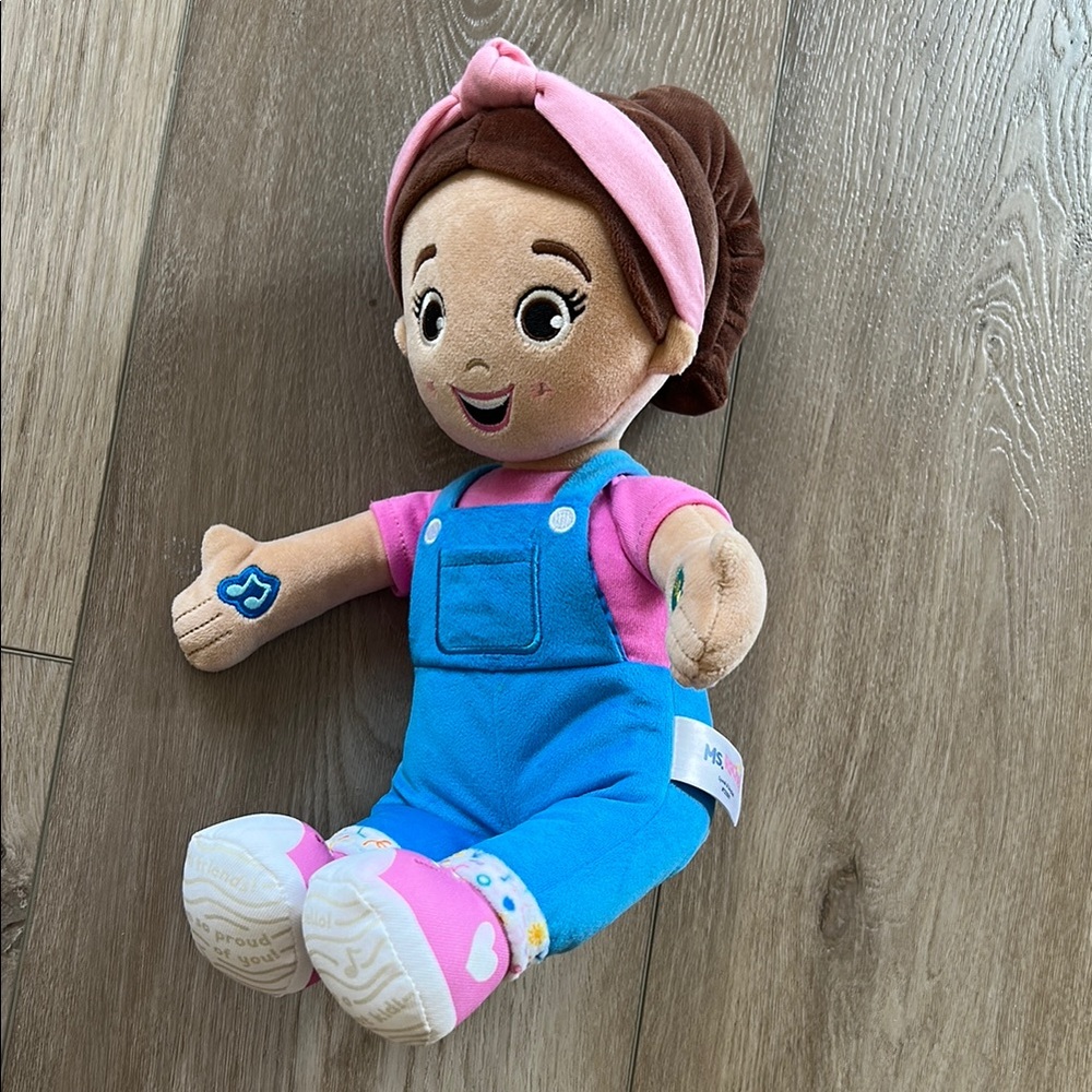 NWOT Ms Rachel Speak and Sing Doll.